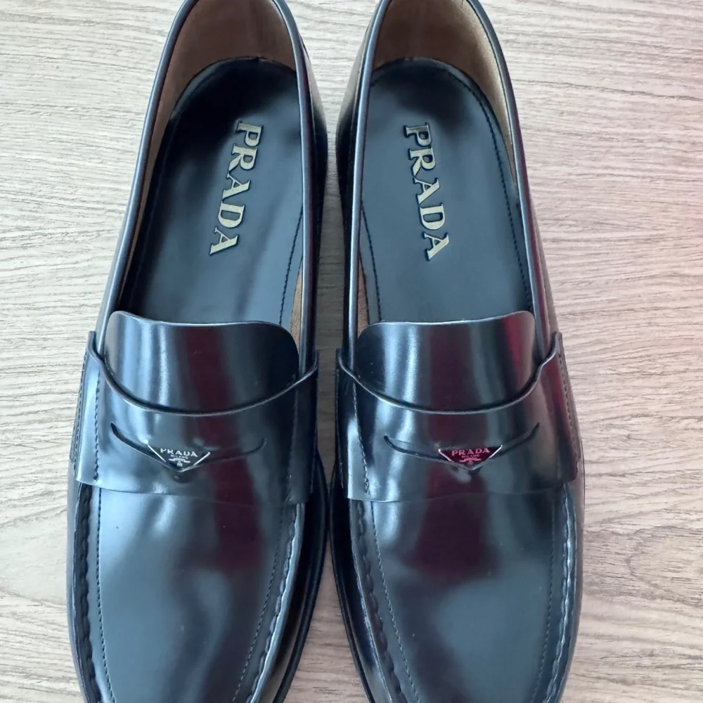 Brand NEW Prada shoes for sale! - Picture 6 of 12